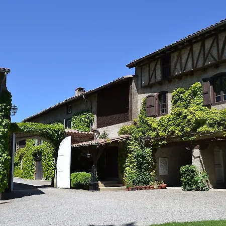 D'hotes Domaine Du Hameau Baylesse بيت ضيافة