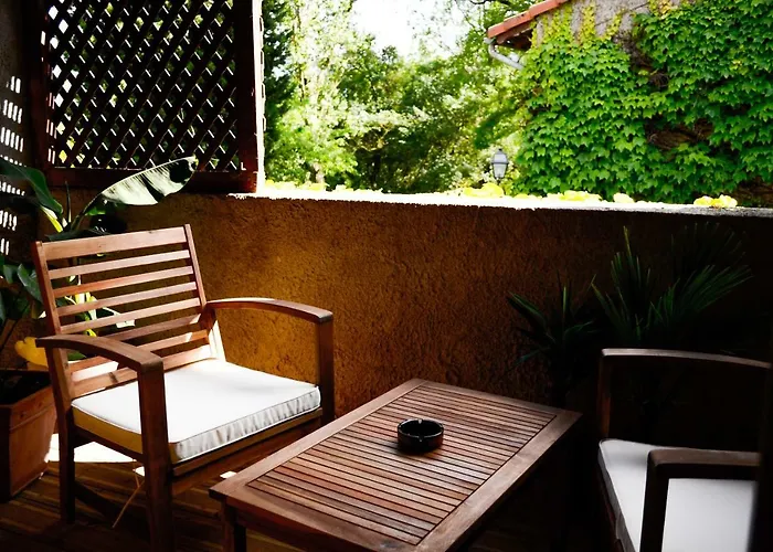 Chambres D'hotes Domaine Du Hameau Baylesse Saint-Jean-d'Aigues-Vives