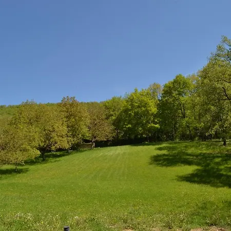 Affittacamere D'hotes Domaine Du Hameau Baylesse 2*