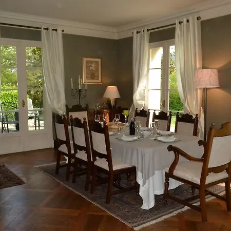 Affittacamere D'hotes Domaine Du Hameau Baylesse 2*