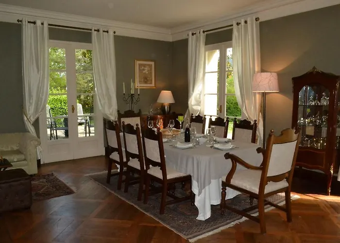 Maison d'hôtes D'hôtes Domaine Du Hameau Baylesse 3*