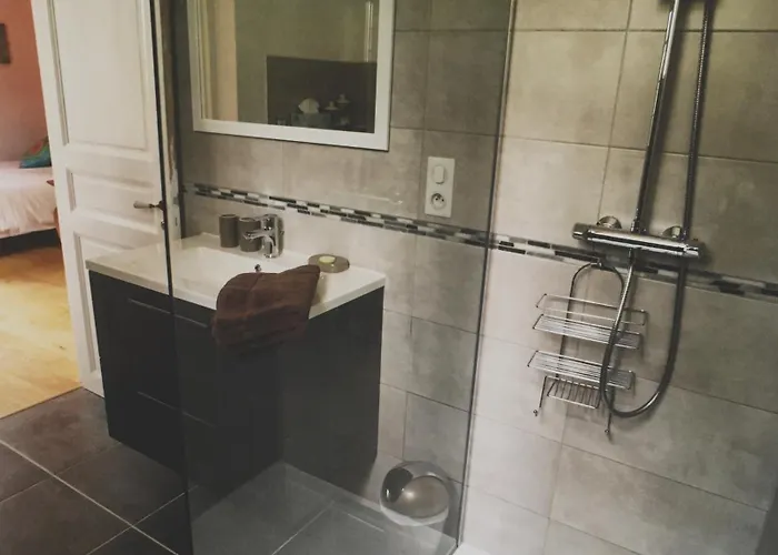 Chambres D'hotes Domaine Du Hameau Baylesse 3*