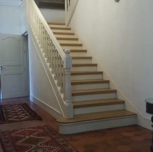 게스트하우스 Chambres D'hotes Domaine Du Hameau Baylesse