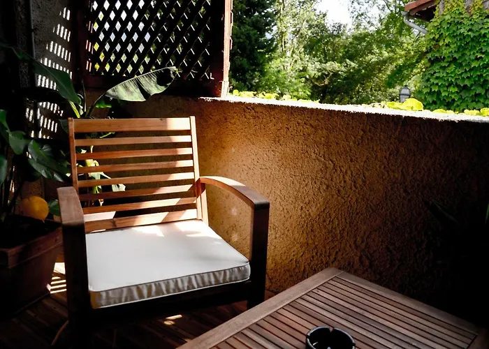 Chambres D'hotes Domaine Du Hameau Baylesse 3*